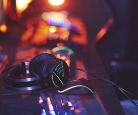 Elegir DJ según el estilo musical del evento | Sonibox